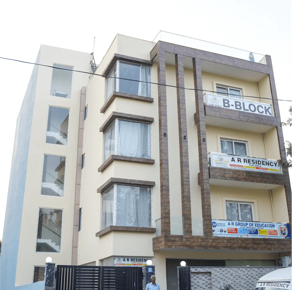 best girls pg in Greater Noida